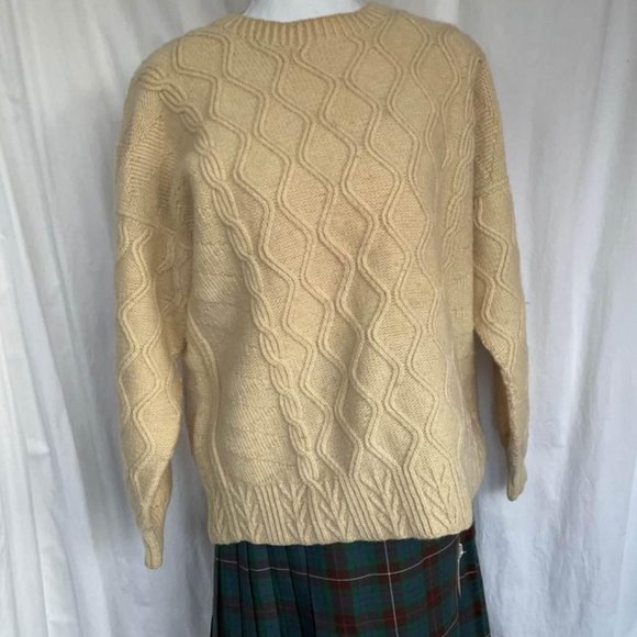Vintage Handmade Cableknit Sweater - Picture 2 of 8